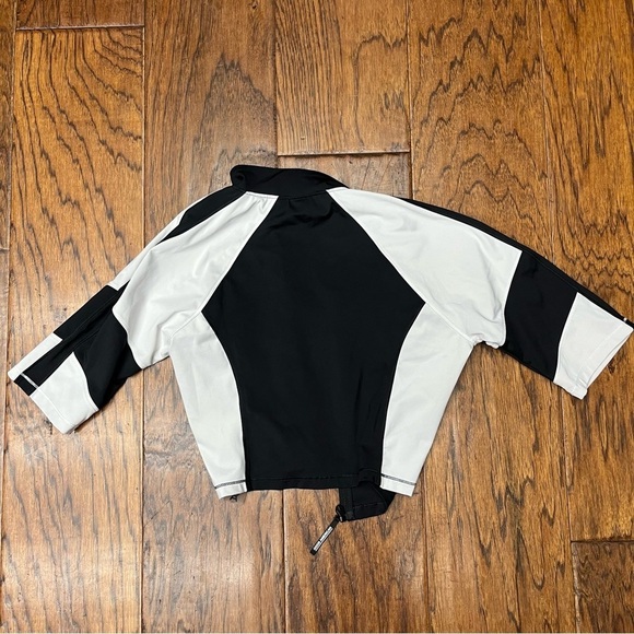 Good American Black and White Cropped Jacket - Picture 2 of 6